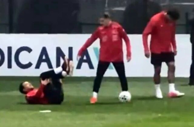 Milli Takım kampına damga vuran görüntü