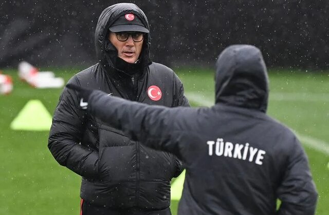 Montella’dan büyük ters köşe! Bu kadarını kimse beklemiyordu