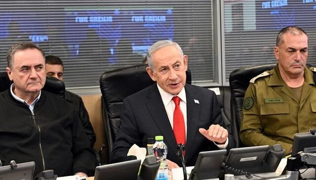 Netanyahu’dan İran’a mesaj: Sizi yukarıdan izliyoruz