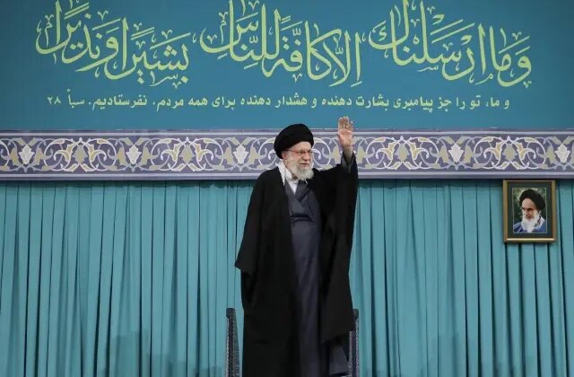 Öldüğü iddia edilen İran’ın Dini Lideri Hamaney’den sosyal medya paylaşımı