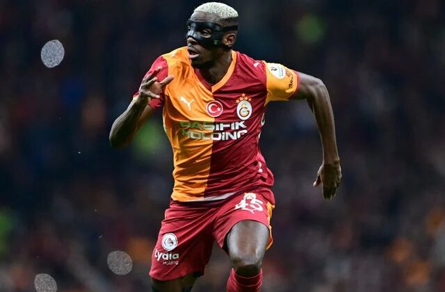 Osimhen’den Galatasaray taraftarını mest eden hareket