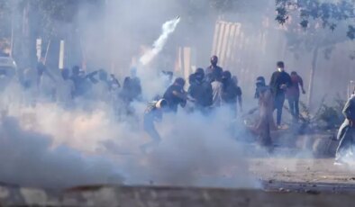 Pakistan’daki ABD konsolosluğu önünde protesto: Can kaybı 21’e yükseldi