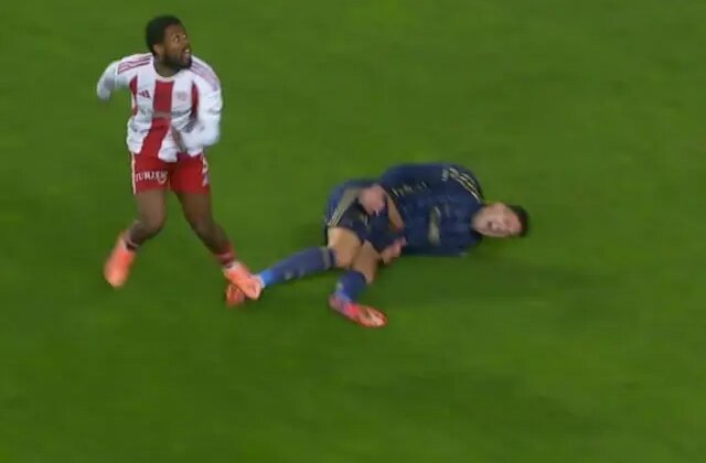 Penaltı mı değil mi? Ünlü yorumcular Mert Müldür’ün pozisyonunda hemfikir oldu