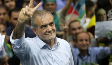 Pezeşkiyan, ABD ile müzakere yapıldığını ilk kez doğruladı! Bir de rest çekti