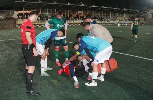 Rakipleri gol atsın diye yere atan oyuncular için harekete geçildi