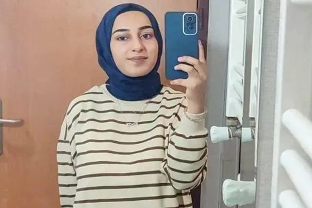 rojin in ispanya ya gonderilen telefonundan haber 19643418 4478 o