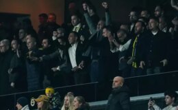 Sadettin Saran son dakikada gelen gol sonrası sevinçten çılgına döndü