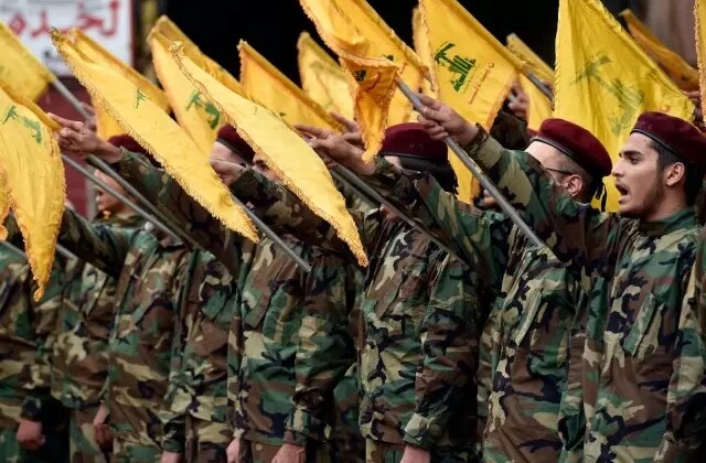 Savaşa girdikleri ilk gün komutanlarını kaybettiler