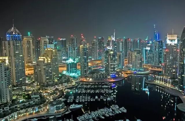 Savaşın gölgesi lüksün şehrine de düştü! Emlak piyasası çakıldı