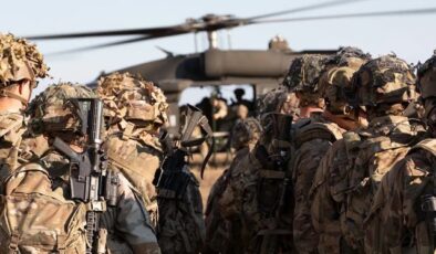 Savaşta korkulan oluyor! Binlerce ABD ordusu paraşütçüsü Orta Doğu’ya ulaştı