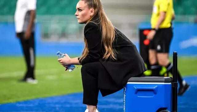 Şenol Güneş’e benzetilen kadın antrenör viral oldu