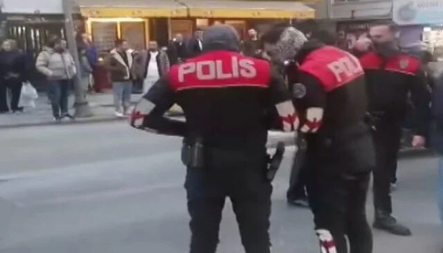 Şişli’de silahlı kavgada pide kuyruğunda bekleyen kadın ağır yaralandı