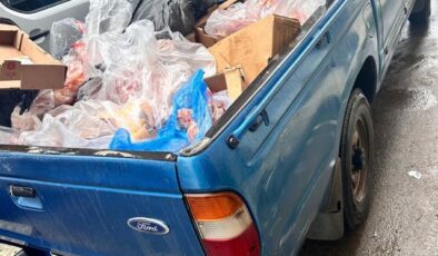 Sakarya’da skandal, denetimle ortaya çıktı: 200 kilo bozuk tavuk ele geçirildi