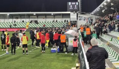 Stattan çıkarılmıştı! Irkçı söylemde bulunduğu iddia edilen taraftarın akıbeti belli oldu