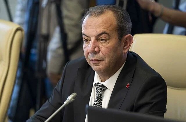 Tanju Özcan dosyasında yasak aşk iddiası! Mesajlar ifşa oldu: Hepinize yeterim