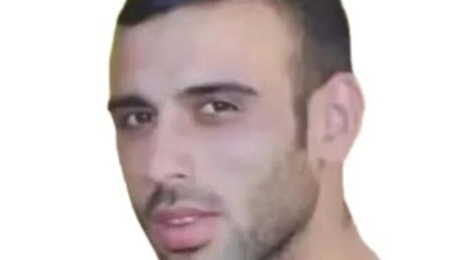 Tartıştığı kişi tarafından boğazından bıçaklanıp öldürüldü