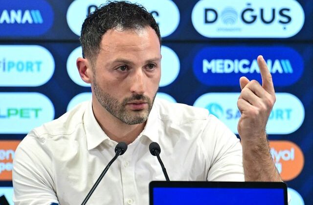 Tedesco’dan alkış alan hareket