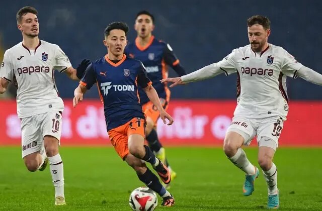 Trabzonspor, 6 gollü maçta RAMS Başakşehir’i kupanın dışına itti