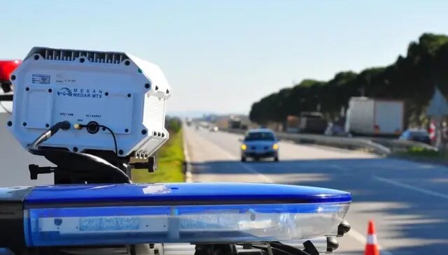 Trafikte hız limitleri ve cezalar sil baştan değişti! Yüzde 10 toleransı kalktı