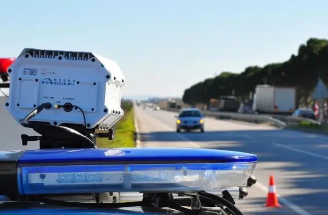 Trafikte hız limitleri ve cezalar sil baştan değişti! Yüzde 10 toleransı kalktı