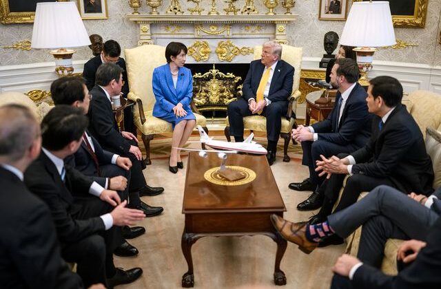 Trump’tan Japonya Başbakanı’nın yanında şok Pearl Harbor çıkışı