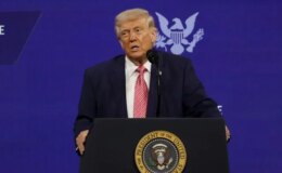 Trump’tan gazetecilere: Bana her şeyi sorabilirsin, seksten bahsedebilirsin