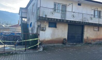 Manisa’da aile katliamı! Boşanma aşamasındaki eşini ve 3 yakınını başlarından vurarak öldürdü