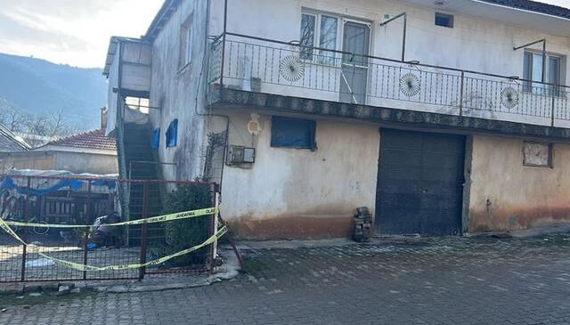 Manisa’da aile katliamı! Boşanma aşamasındaki eşini ve 3 yakınını başlarından vurarak öldürdü