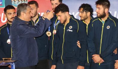 Türkiye Kupası Kürek Yarışları’nda birinci Fenerbahçe