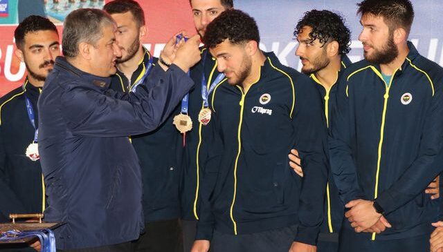 Türkiye Kupası Kürek Yarışları’nda birinci Fenerbahçe
