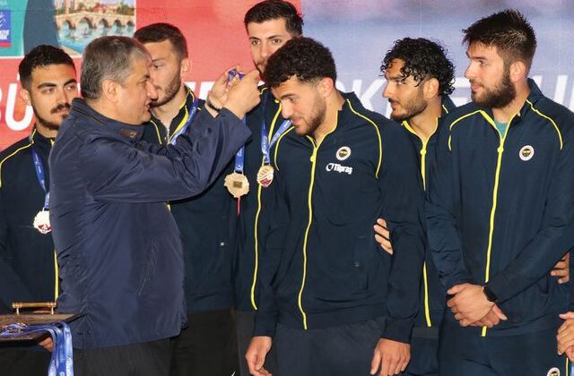 Türkiye Kupası Kürek Yarışları’nda birinci Fenerbahçe