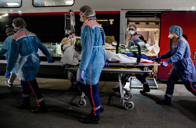 Üniversitede salgın paniği! 2 kişi öldü, 11 kişi hastanede, 30 bin kişiyle iletişime geçildi