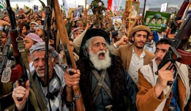 Video yayınlayıp resmen duyurdular: Biz de savaşa katıldık