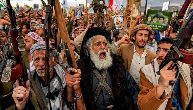 Video yayınlayıp resmen duyurdular: Biz de savaşa katıldık