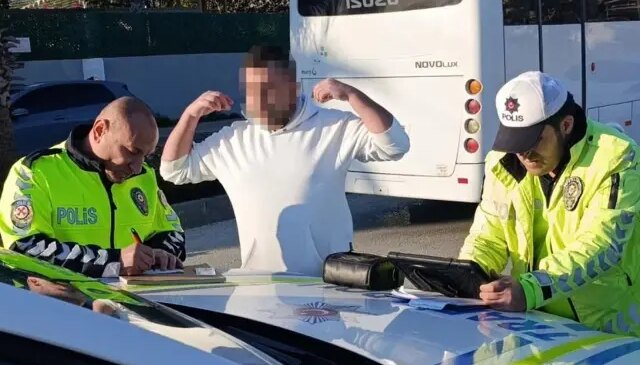Yeni trafik kanununa göre yediği cezayı öğrenen sürücü şoke oldu