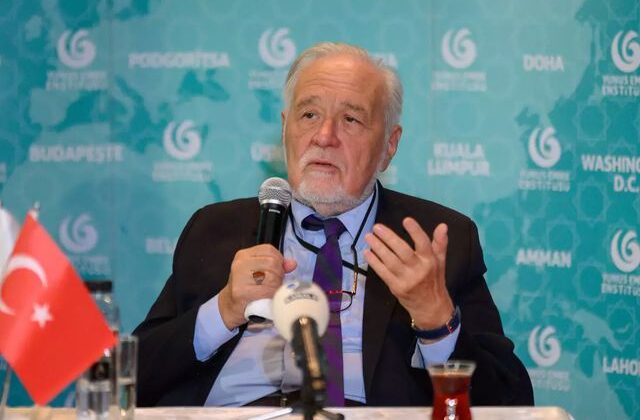 Yoğum bakımda yatan İlber Ortaylı’dan haber var! Ailesi konuştu