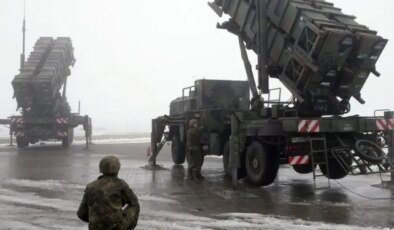 Yunanistan’a ait Patriot uçaksavar füze bataryası Kerpe Adası’na ulaştı