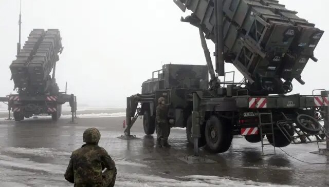 Yunanistan’a ait Patriot uçaksavar füze bataryası Kerpe Adası’na ulaştı