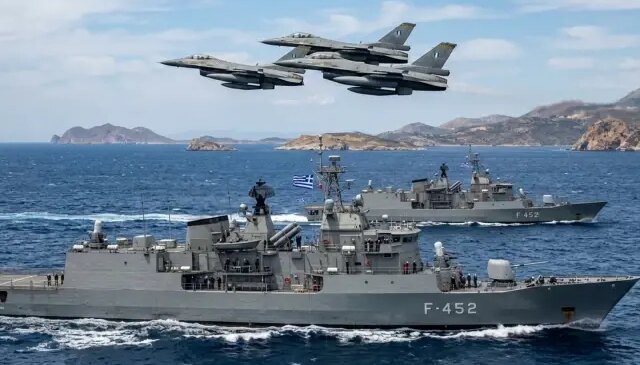 Yunanistan, GKRY’ye 2 fırkateyn ve 2 savaş uçağı gönderecek
