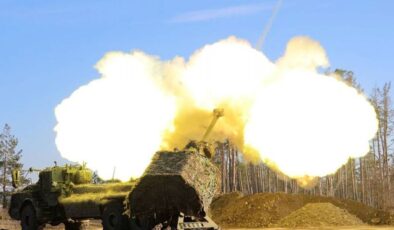 Yunanistan, İsrail yapımı silahları da içeren silahlanma programını Meclis’e sundu