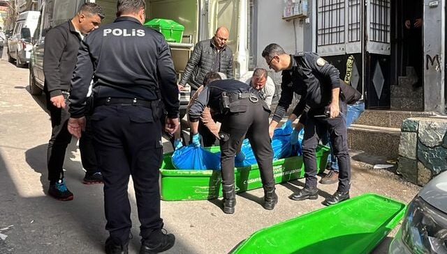 14 yaşındaki kız çocuğu, babasını boynundan bıçaklayıp öldürdü