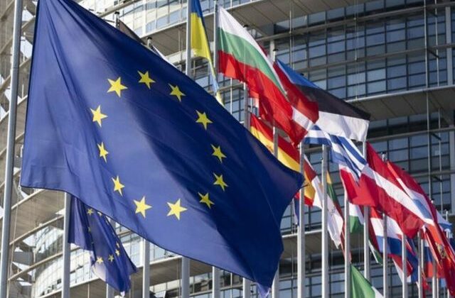 AB Komisyonu Başkanı von der Leyen: Rus, Türk veya Çin etkisine girmemeliyiz