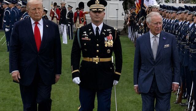 ABD Başkanı Trump, Beyaz Saray’da İngiltere Kralı 3. Charles’ı resmi törenle karşıladı