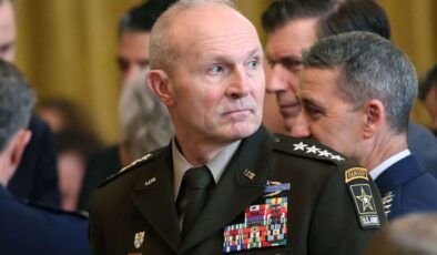 ABD ordusunda üst düzey deprem: Kara Kuvvetleri Komutanı “Derhal” emekli olacak