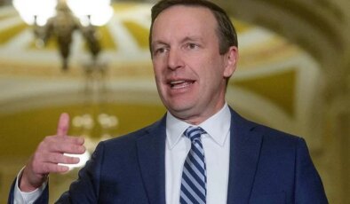 ABD’li senatör “Yalan söylüyor” diyerek Trump’ın ateşkes için kabul ettiklerini sıraladı