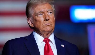 Abluka öncesi New York borsası düşüşle açıldı