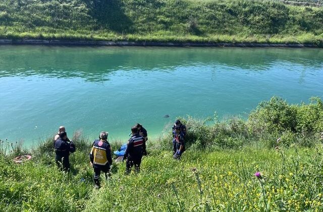 Sulama kanalında kadın cesedi bulundu