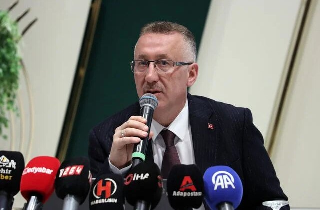 Adapazarı Belediyesi’nde milyonlarca liralık ikram bedeli iddiası