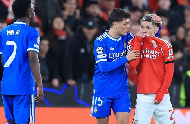 Futbolda devrim gibi karar! Ağzını kapatana kırmızı kart