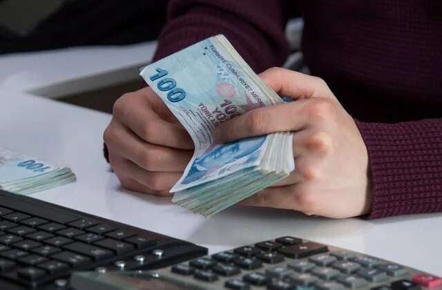 Akaryakıta indirim geliyor